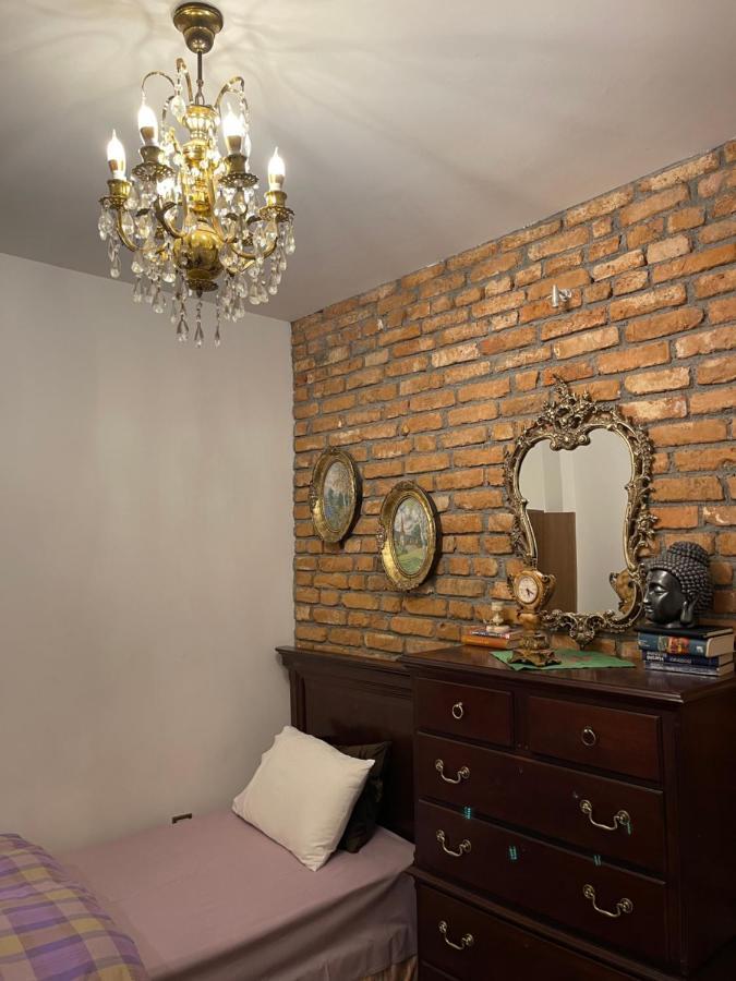 Apartment Nesti In Pristina Kosovo Bagian luar foto