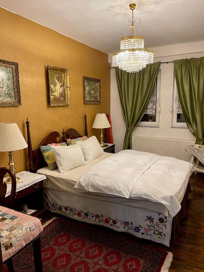Apartment Nesti In Pristina Kosovo Bagian luar foto
