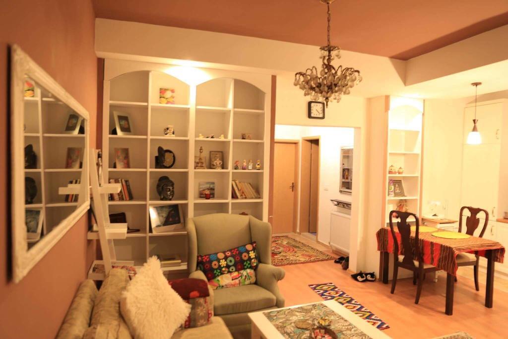 Apartment Nesti In Pristina Kosovo Bagian luar foto
